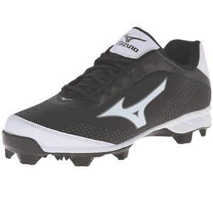 Mizuno Molded Baseball Cleats